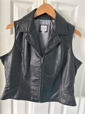Wilsons Leather, Maxima , Black Leather Zip-Front Sleeveless Vest